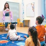 Частный садик за 100 тысяч: почему родители всё чаще переплачивают за детство без очередей и истерик